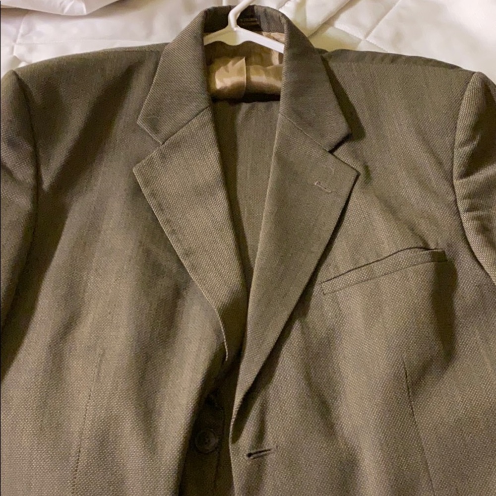 Suit